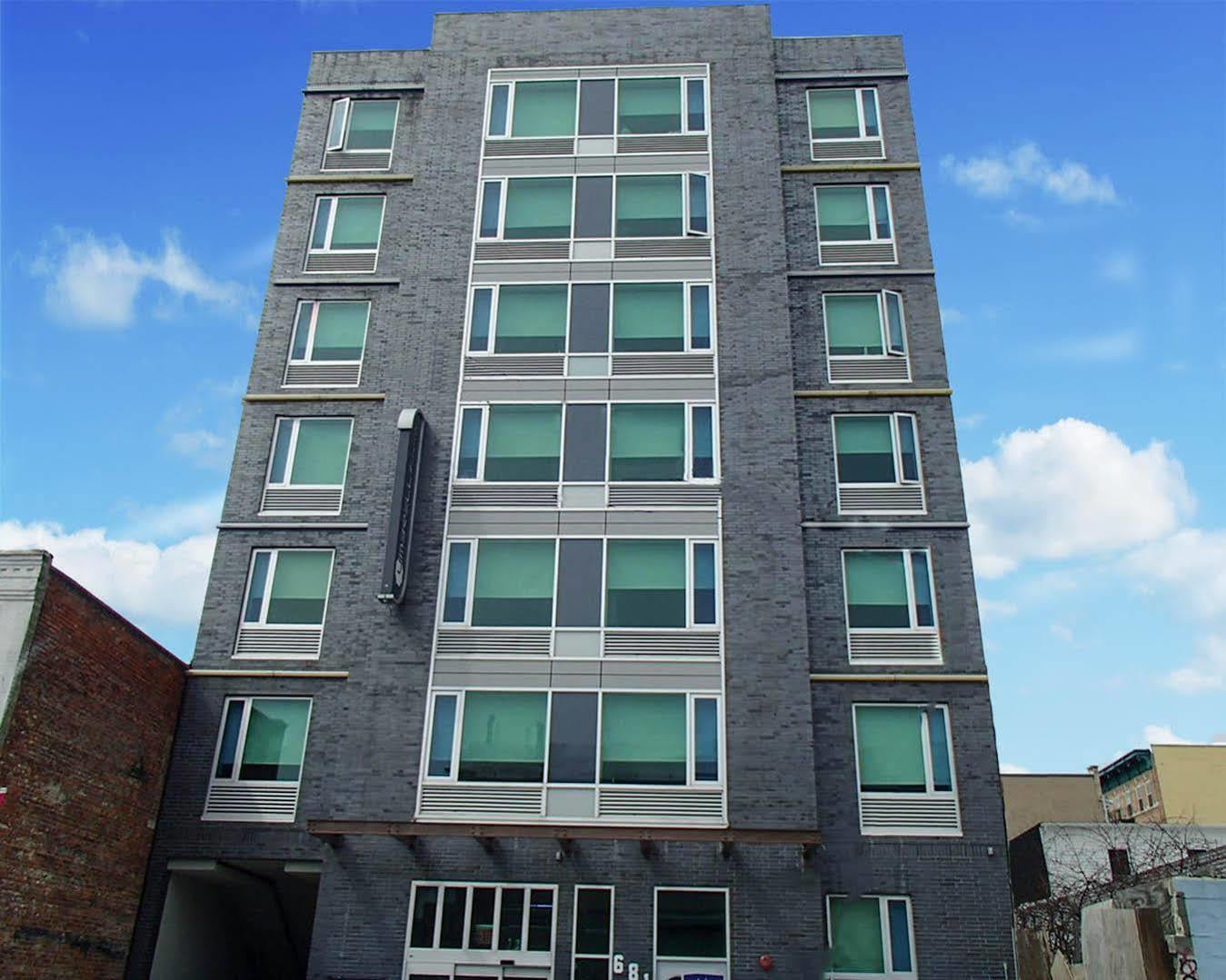 Umbrella Hotel Bronx New York Extérieur photo